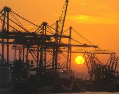 国际货物进出口合同的常用贸易术语解析